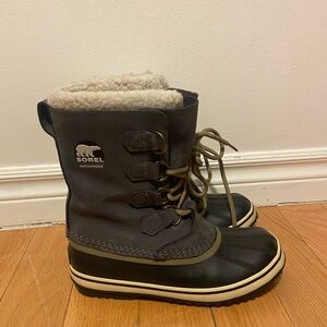 Sorel Black and Tan Winter Boots